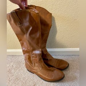 Toffee color boots 👢